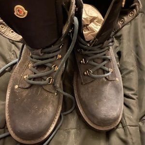 Moncler boots